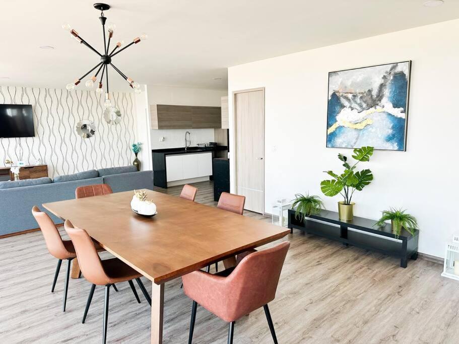 Luxury 3Br Apartment W Pool, Spa & Stunning Views Пуебла Екстериор снимка