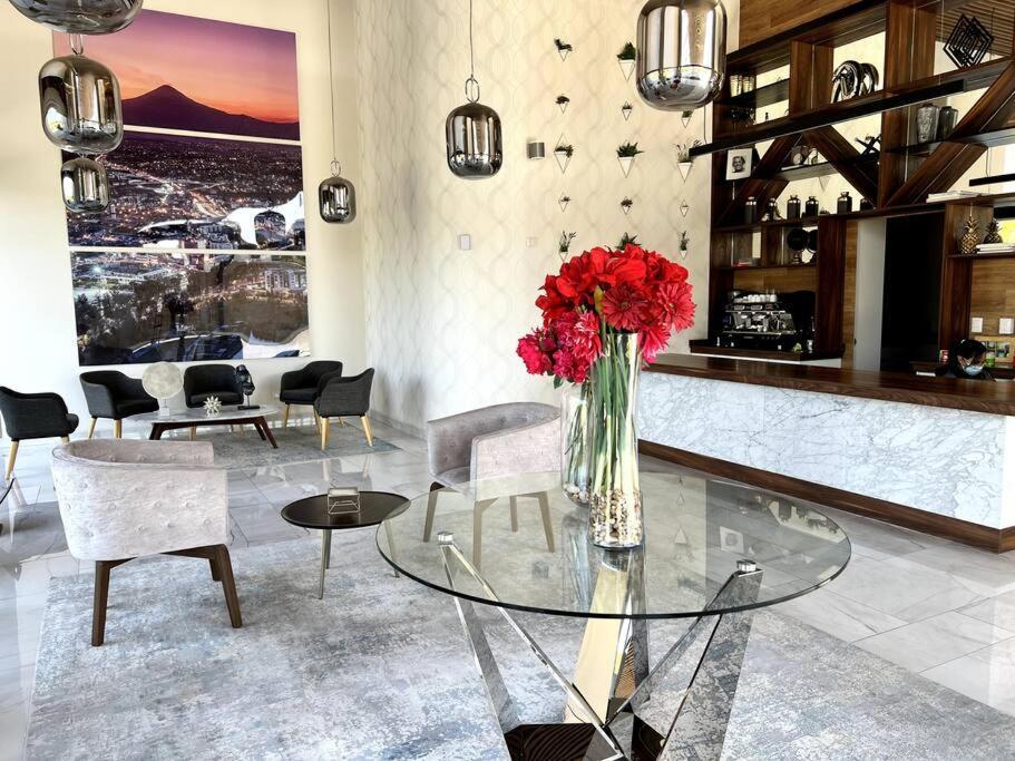 Luxury 3Br Apartment W Pool, Spa & Stunning Views Пуебла Екстериор снимка